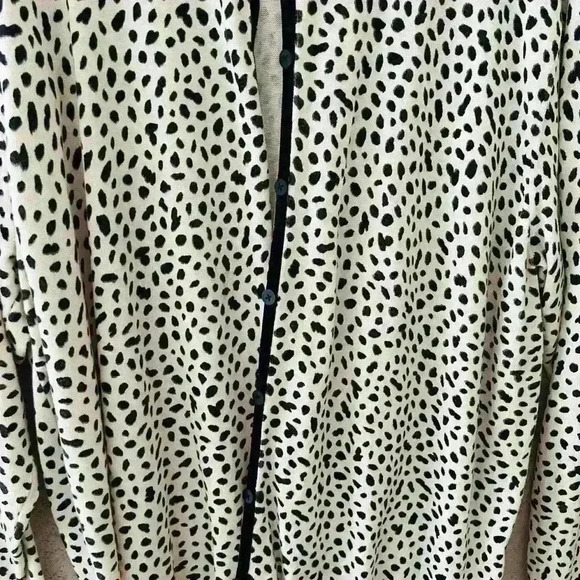 LIZ CLAIBORNE CARDIGAN SWEATER - Picture 4 of 7